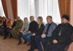 В Брянковском колледже ЛГПУ состоялась благотворительная ярмарка «Верь в добро», приуроченная к празднованию Дня волонтёра