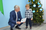 Новогоднюю мечту юного спортсмена из Брянки исполнил Губернатор Брянской области
