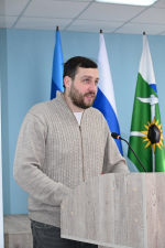 Глава Брянки провел расширенное аппаратное совещание с участием представителей предприятий и учреждений города
