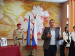 В УВК №10 состоялось открытие Парты Героя в память об участнике СВО и выпускнике Владиславе Ткаченко