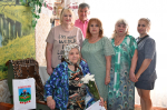 С днём рождения, Мария Васильевна: в Брянке поздравили ветерана с 96-летием